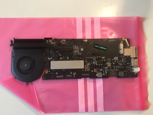 MacBook Pro 13” 2015 Intel i5 2.9GHz 16GB RAM Logic Board