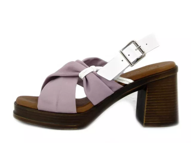 Sandales Femmes Cuir Blanc Et Lilas Talon Medium 7 CM et le Plateau RAQUEL PEREZ