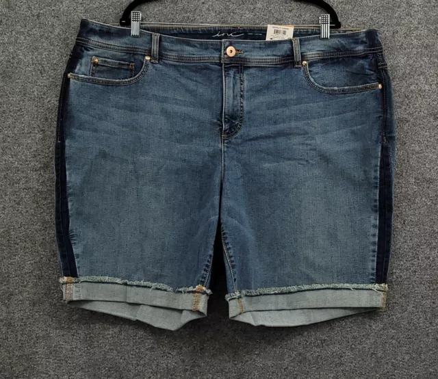 REEL LEGENDS WOMEN'S Blue Solid Shorts Size 24W