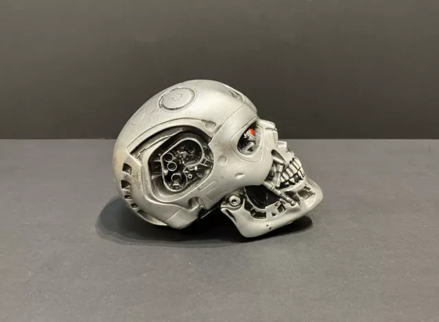 Terminator Genisys Half Scale Endo Skull Loot Crate Exclusive Replica 3