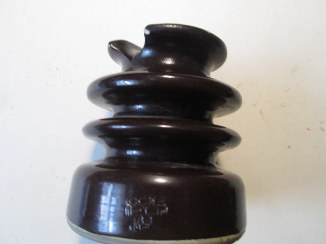 4-5/8" X 4-1/8" Brown Porcelain Insulator Locke (L Is Missing) Hi Top 88 2