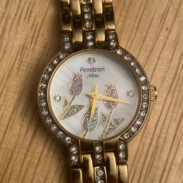 Armitron Now Womens Watch 75/3714gp Pearl Look Flower Design Dial GoldTone