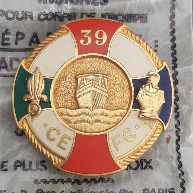 Insigne 1939-1940 CM 2° REI LÉGION ÉTRANGÈRE Retirage émail Arthus B. FFL BADGE