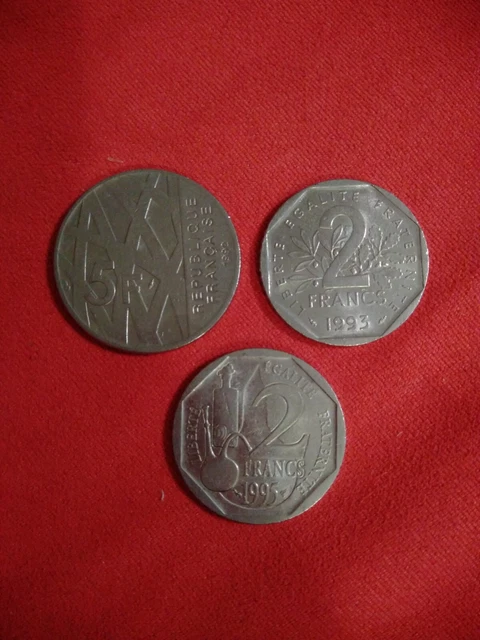 lot 3 pièces de monnaies commémoratives de 2 et 5 francs 1992/1993/1995