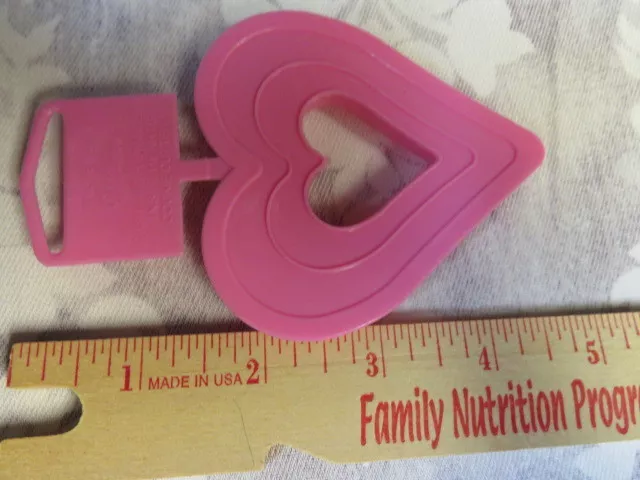 Wilton DOUBLE Pink Heart Valentine Plastic Cookie Cutter  #509-283 - Brand NEW 3