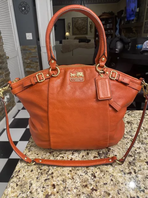 NO RESERVE! Coach Shoulder Bag 18641 Madison Lindsay Leather Tote Purse Orange