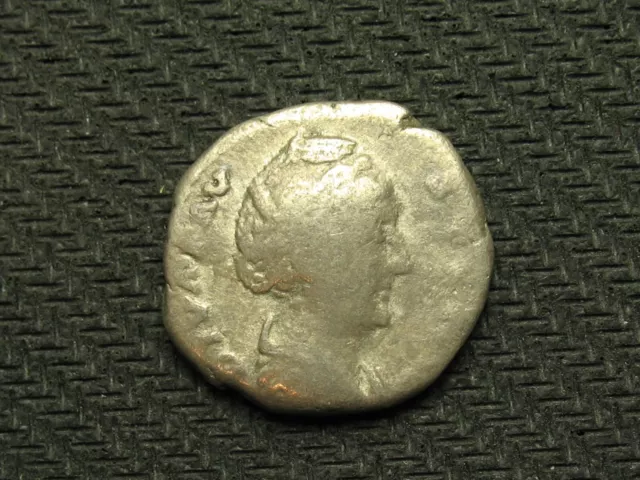 Estate Coin Sale!!  Beautiful Old Collectible Silver Roman Era Coin @Lot #304