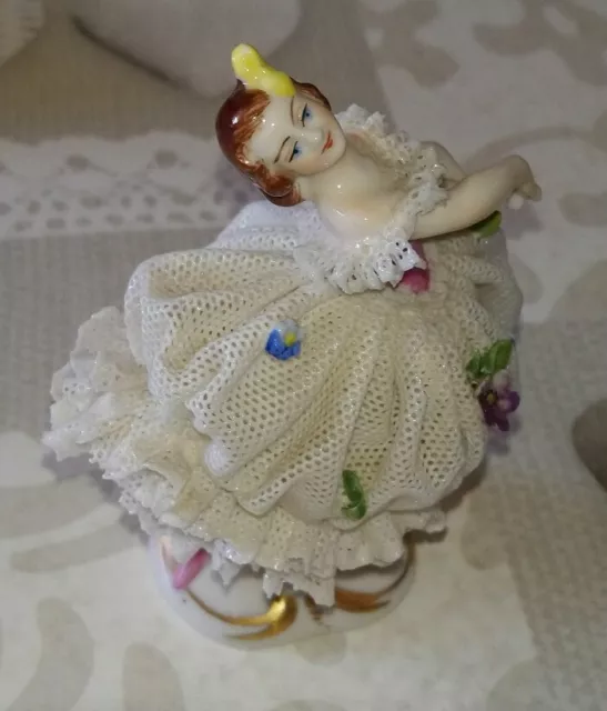 Petite Danseuse Ballerine En Porcelaine 2