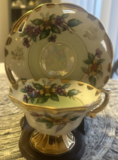 Taza De Té Y Platillo De Colección Sin Marca