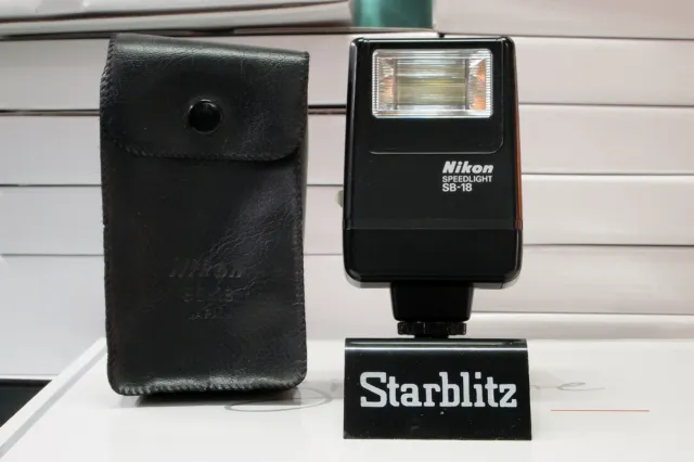 Nikon flash Speedlight SB-18 TTL per fotocamere a pellicola con custodia