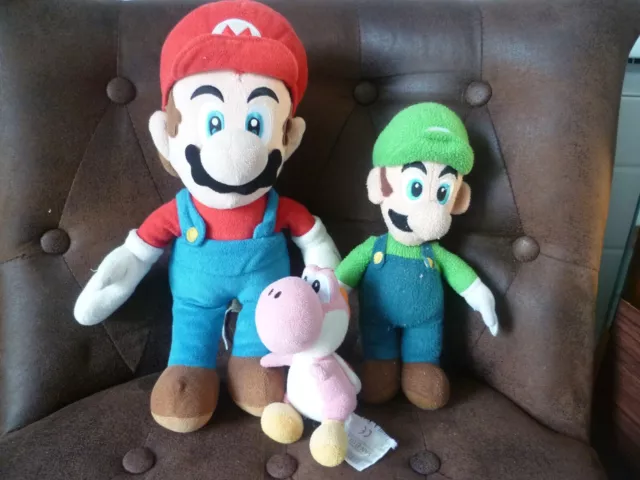 Lot  Peluche  Mario Luigi Yoshi jeux video