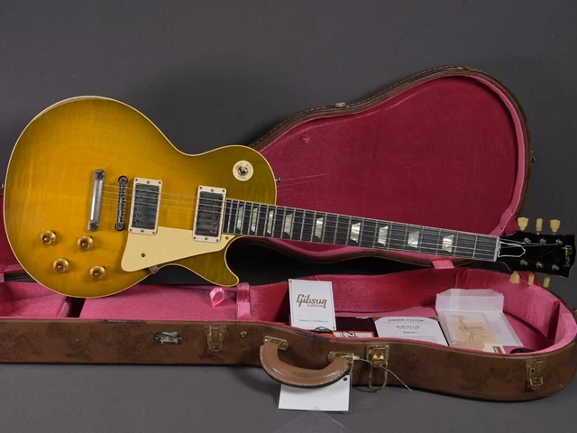 Adesivo Con Tecnologia Di Design Piatto | Vettore Gratis - Foto 11