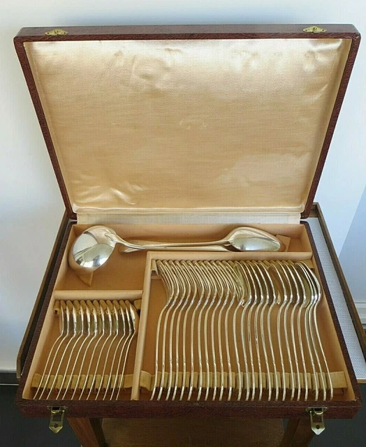 Ménagère en métal argenté - 3 modèles de couverts différents + écrin