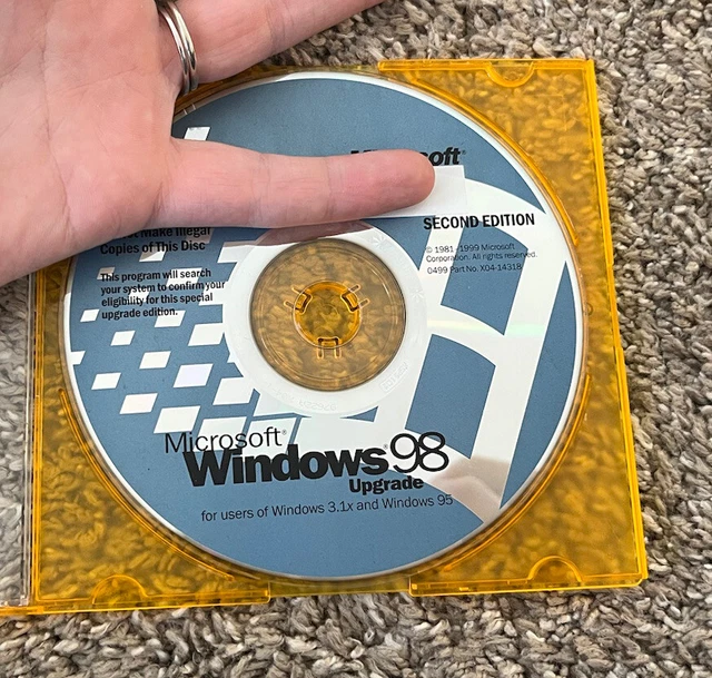 Microsoft Windows 98 Upgrade Disc and Product Key