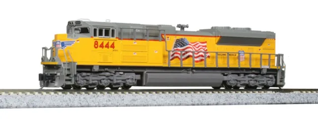 KATO 1768404 N SCALE EMD SD70ACe Union Pacific #8444 FLAG 176-8404