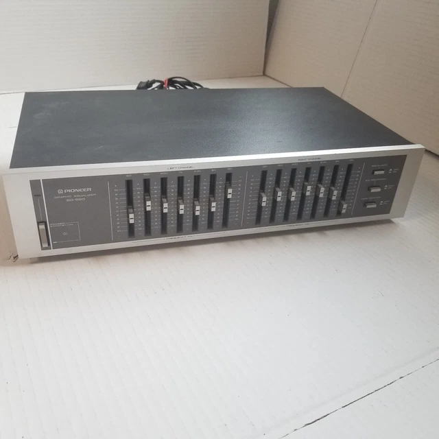 Pioneer SG550 Equalizer! Sounds and works great. Vintage.