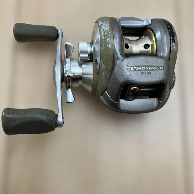 TEAM DAIWA-X 103PV 5.1:1 マグフォースV TEAM DAIWA-X 103PV 5.1:1 マグフォースV - メルカリ