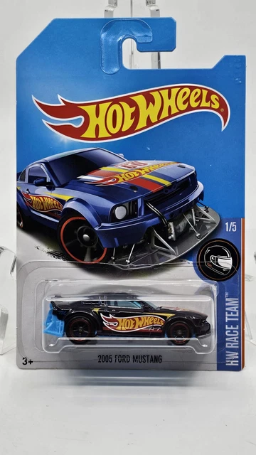 Hot Wheels Treasure Hunt 92 Ford Mustang - T-Hunt 2012 Short Card - État Neuf