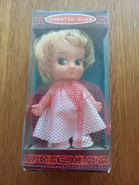 Antique wax doll/Magnifique Poupée Ancienne (Gebraucht) in Fribourg für