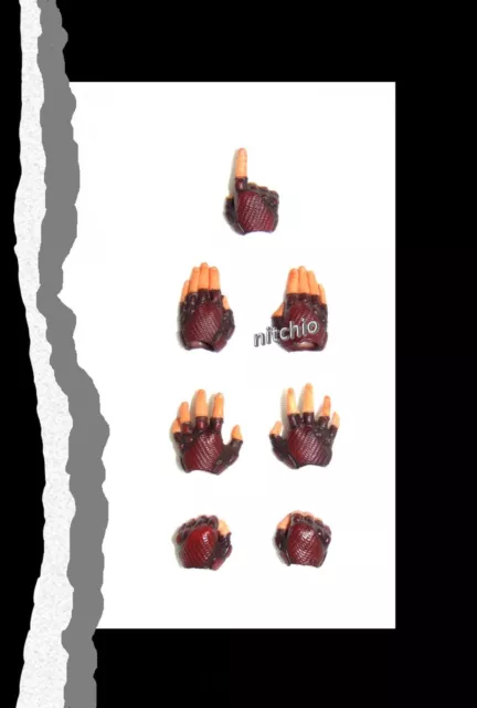 Mezco One:12 Zack Snyder’s Flash – SEVEN INTERCHANGEABLE HANDS 1/12 Scale Fodder