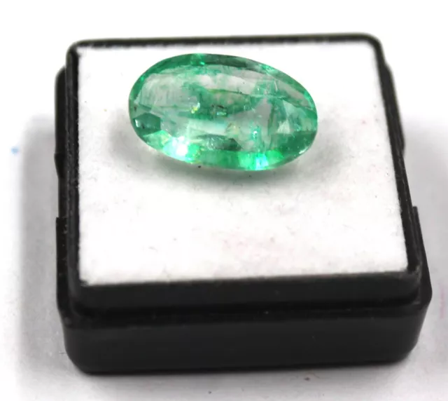 5.95Ct Certifié Forme Ovale Magnifique Naturel Vert Émeraude Bague Gemme JG1357