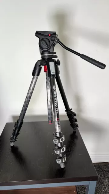 Manfrotto MT190CXPRO4 Carbon Fiber 4-Section Tripod + Neewer Fluid Head