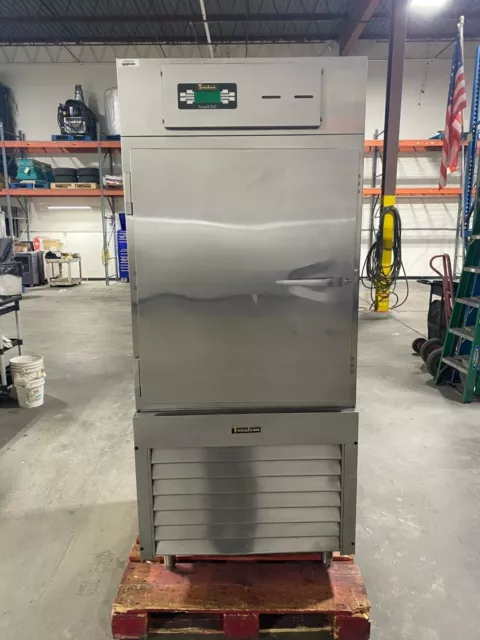 TRAULSEN RBC100-31 100# Reach In Commercial Blast Chiller Freezer