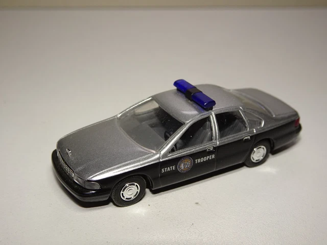 Code 3 Scala 1:25 - Chevrolet Caprice 1996 State Trooper - Diecast Con Scatola