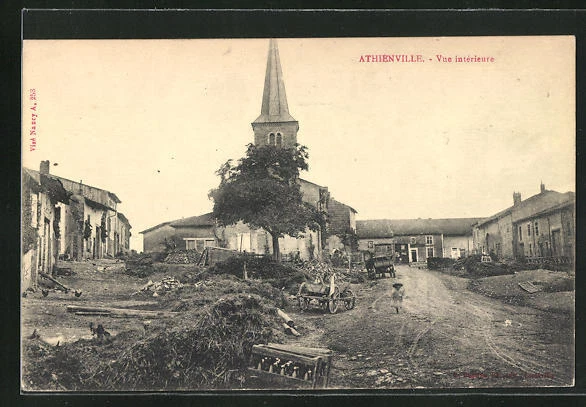 CPA Athienville, Vue interieure avec Eglise