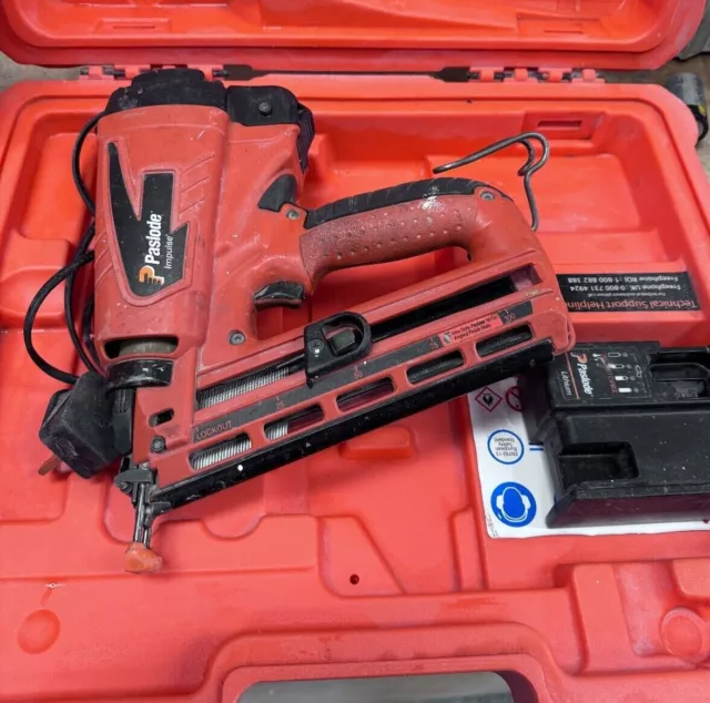 Paslode IM65A F16 Cordless Nail Gun great gun.