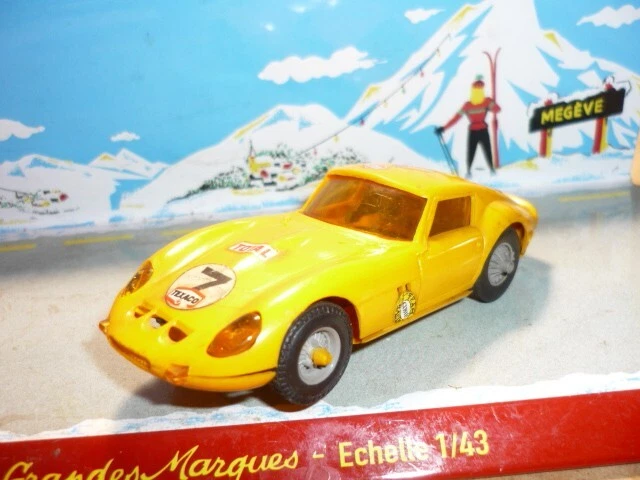 VOITURE DE CIRCUIT slot car FERRARI 250 GTO 1/24 EUR 140,00 - IT