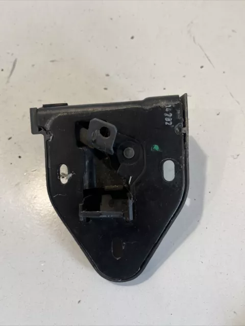 Vauxhall Vivaro lock mechanism rear right upper genuine 2002-2011 year 3