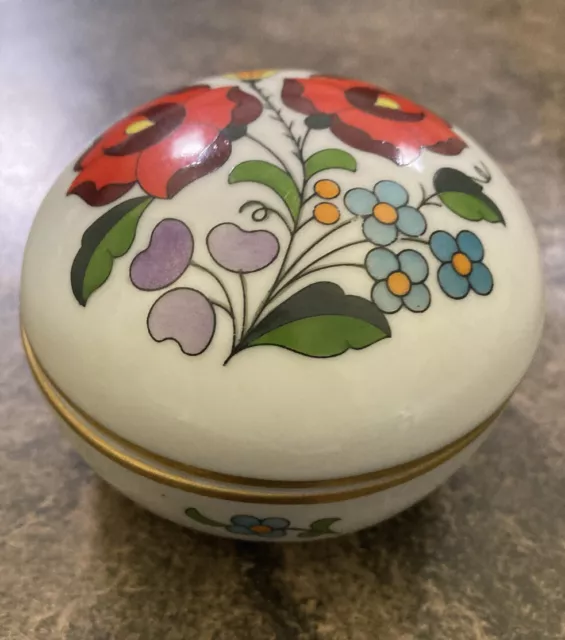 KALOCSA Hungary Trinket Box Hand Painted Porcelain Flowers Round Gold Trim