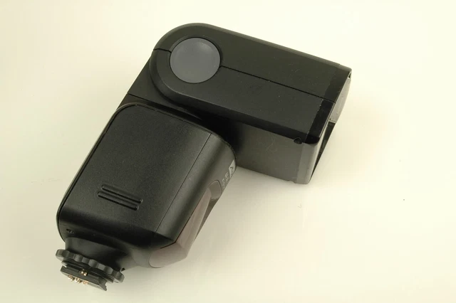 Metz mecablitz 44 AF-1 digital Flash for Canon EOS REBEL t2i t3i t4i t5i t6i 50D 2