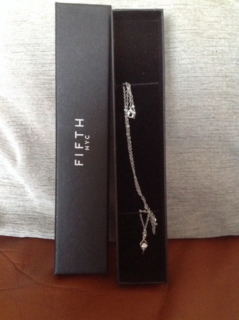 BNIB - Fifth NYC Silver Diamanté Pendant On Silver Tone Link Chain