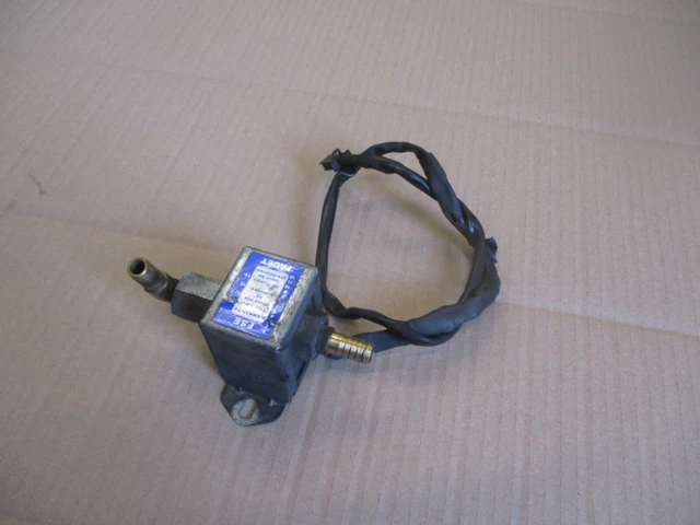 Honda XL 1000 Varadero 2003-2010 (XL1000V SD02) Capteur de solénoïde Honda XL 1000 Varadero 2003-2010 (XL1000V SD02) Capteur de solénoïde