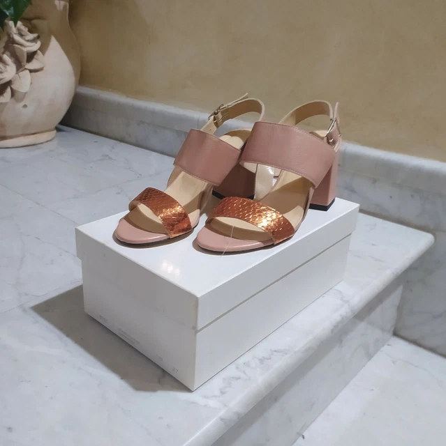 Sandali nuovo on sale
