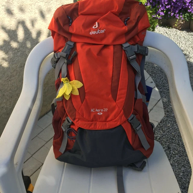 Sac à Dos Ancien Lafuma En Toile Beige : Authentique Randoneur, Style Rétro