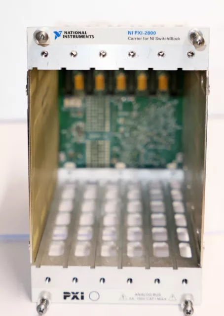 NI PXI-2800 Carrier per NI SwitchBlock National Instruments