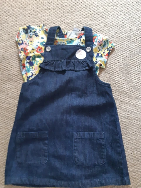 Girls Next Pinafore Dress & T Shirt Set Age 4-5 Years BNWT