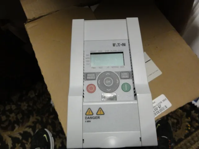 Eaton MMX11AA1D7N0-0 M-Max sensorless vector adjustable frequency drive