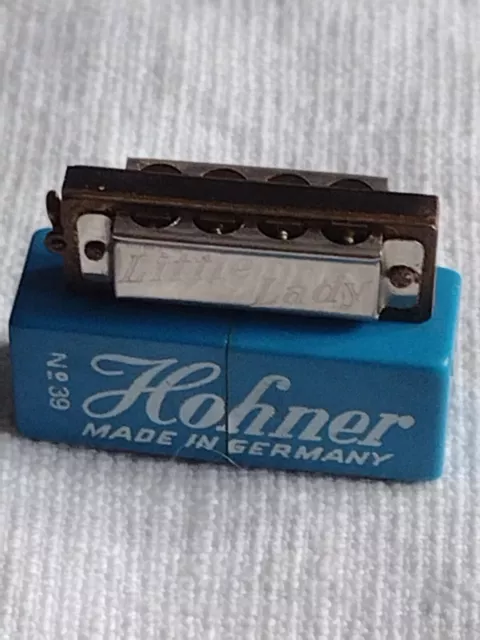 Hohner mini discount harmonica vintage