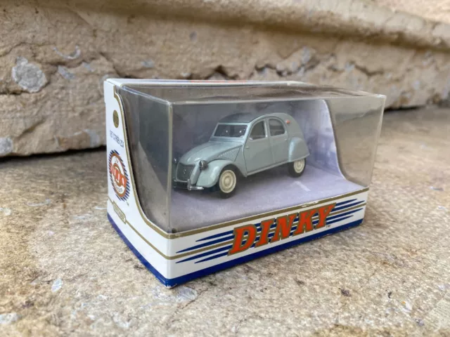 DINKY TOYS MATCHBOX CITROEN 2CV + boite, ref : DY-32, vintage, en l’état