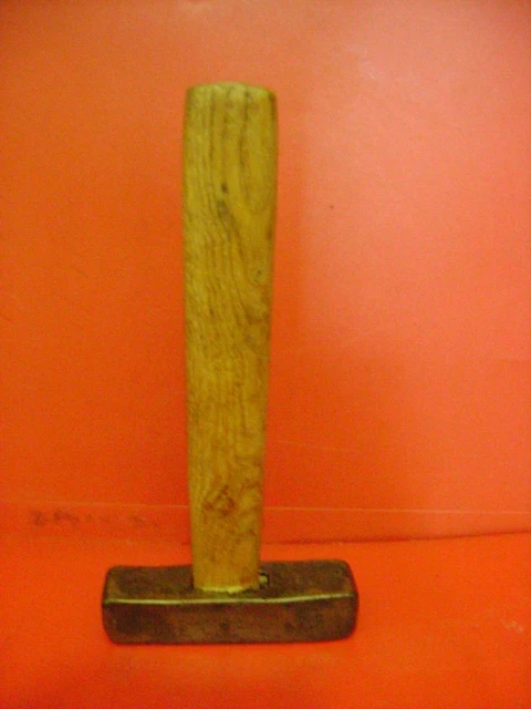 4 outils anciens pour débroussailler - Jardin & Plantes
