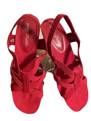 Easy Street Kitten Heels Size 8M Ankle Strap Red Color Women's