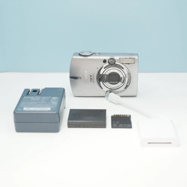 CANON IXY DIGITAL 600 Compact Digital Camera Tested Working Seller