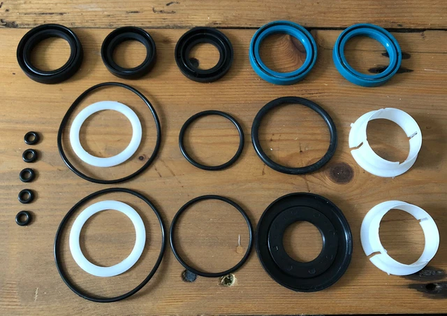 CARBURATEUR DE RÉPARATION Kit Reconstruction Joints for Echo CS-310, CS