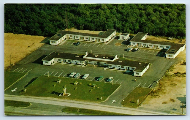Postcard Capri Motel, North Dartmouth, Mass aerial G199