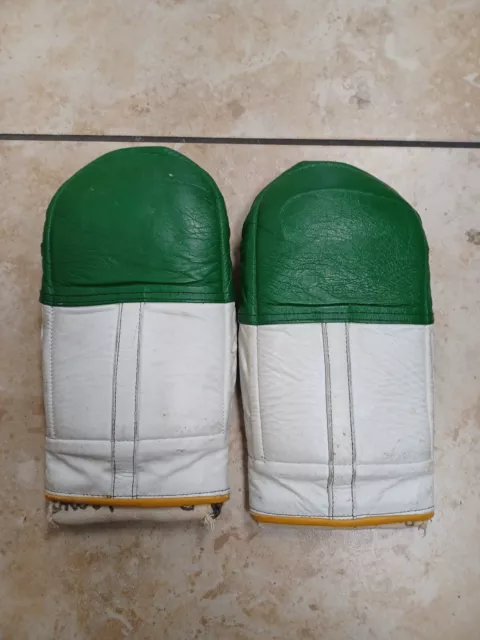 Early 20th Century pair of Thumbless Green & White Leather Boxing Gloves RB2B