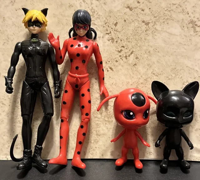 Miraculous Ladybug / Cat Noir /Tikki / Plagg Figures - Lights Do Not Work